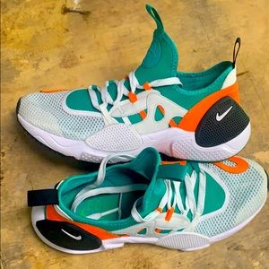 Nike Huarache edge
